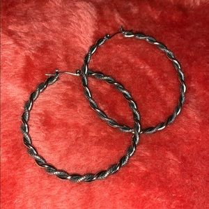 🌞🌴B1G2 FREE🌞🌴 
Braided Hoop Earrings